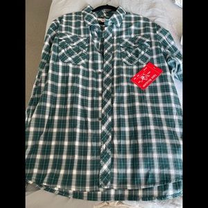 True Religion Men’s full sleeve shirt